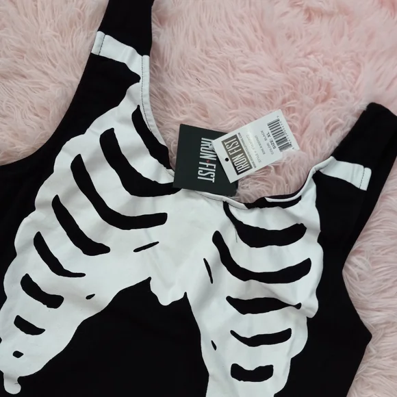 Bad To The Bone Iron Fist ribcage bodysuit! Nwt so forkin rad 🤘 - Picture 4 of 9